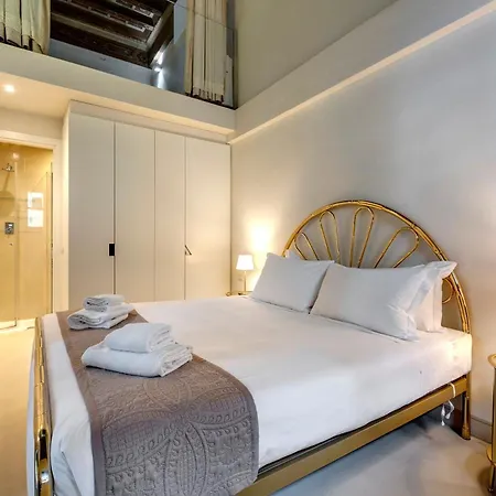 Apartment Gold *